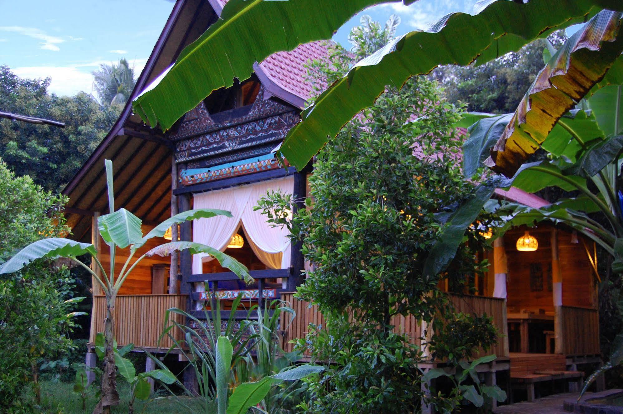 Indo Rumah Zengarden Buleleng  Екстер'єр фото